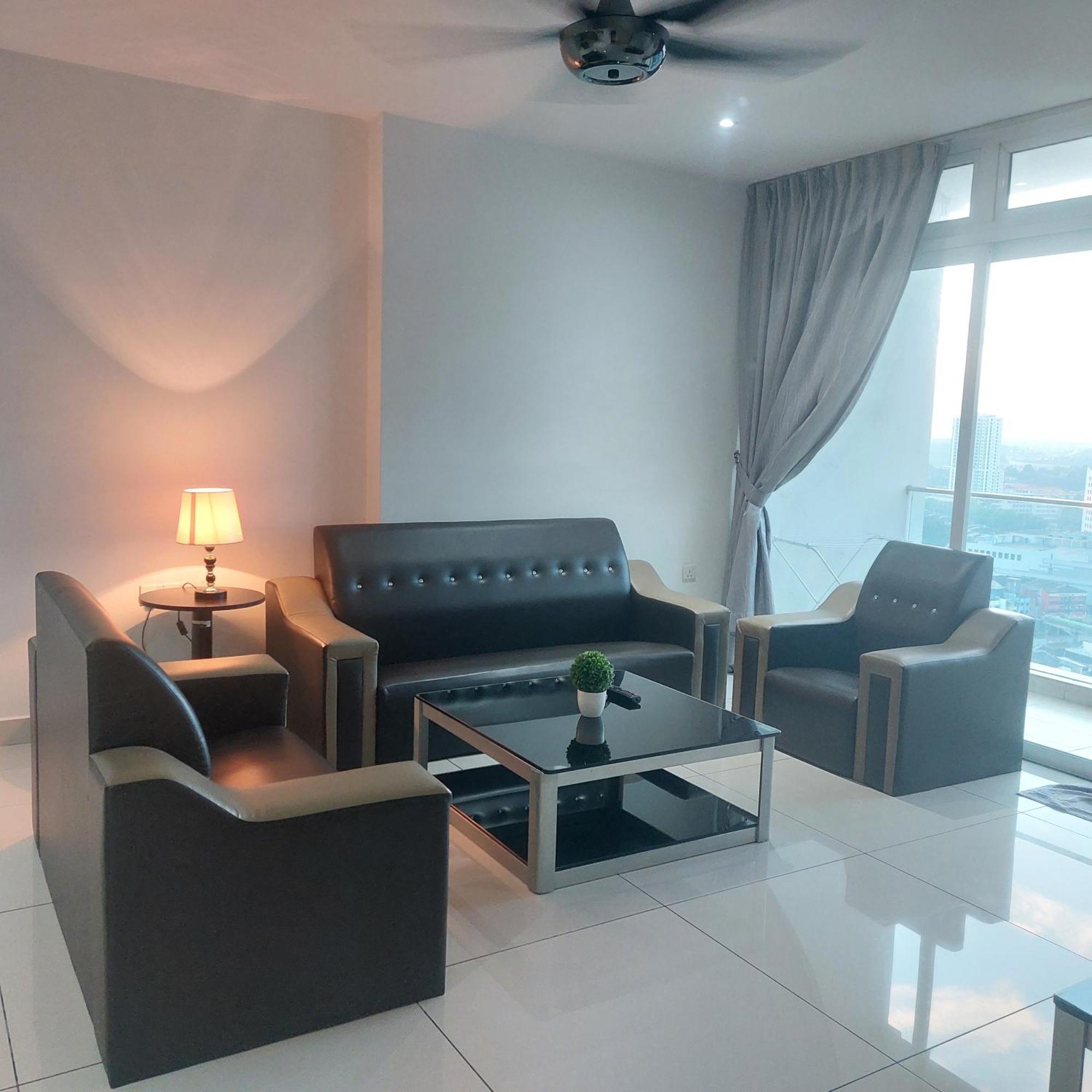 Ksl City Mall D'Esplanade By Summer Johor Bahru Rom bilde